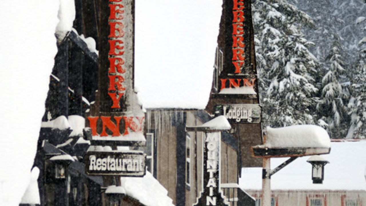 2012-Winter-Oregon-Columbia-Gorge-Mt-Hood-Hwy-26-Government-Camp-Huckleberry-Inn