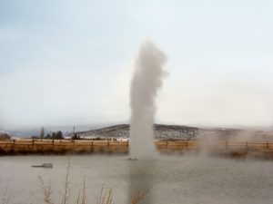 old perpetual geyser, lakeview