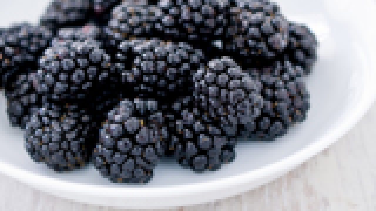 blackberries-summer-drink-recipe-oregon