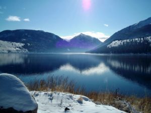 2011-Autumn-Oregon-Wallowa-Lake-in-the-winter-postcard