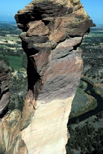 2012-september-october-1859-oregon-adventures-pioneers-climbing-smithrock-monkey-face
