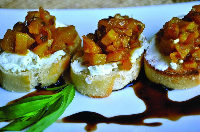 2012-september-october-1859-portland-oregon-farm-to-table-oregon-pears-recipe-genoa-restaurant-pear-ginger-chutney
