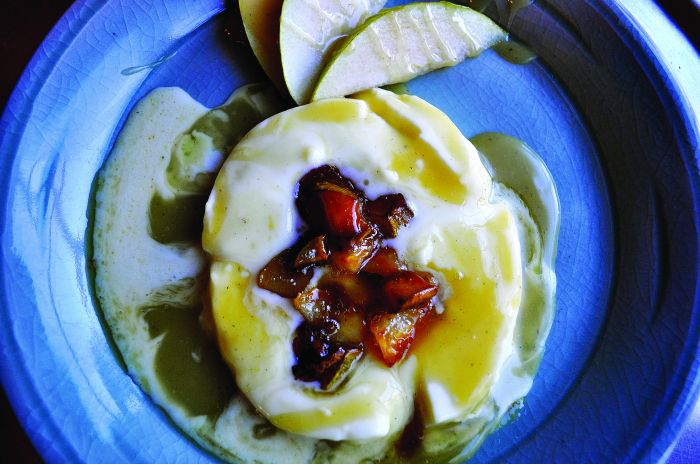 2012-september-october-1859-portland-oregon-farm-to-table-oregon-pears-recipe-park-kitchen-lemon-tarragon-panna-cotta-pear-caramel