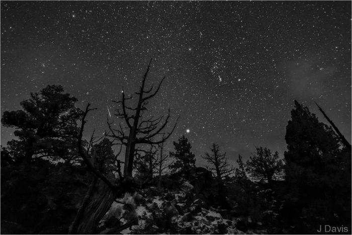 jim-davis-oregon-badlands-wilderness-bend-geminid-meteor-shower-dec-2012