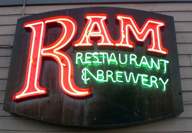 willamette-valley-salem-the-ram-restaurant-brewery-logo