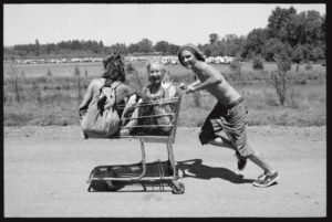2010-summer-oregon-culture-history-hippie-oregon-country-fair-cart