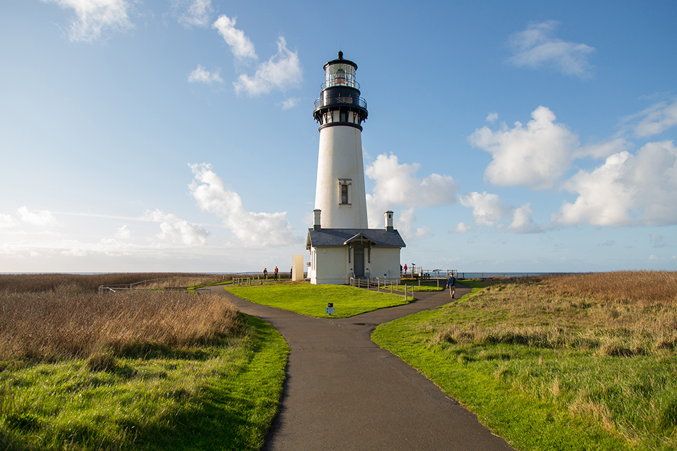 Yaquina Head Lighthouse Oregon Coast photo by Sparkloft courtesy of Travel Oregon