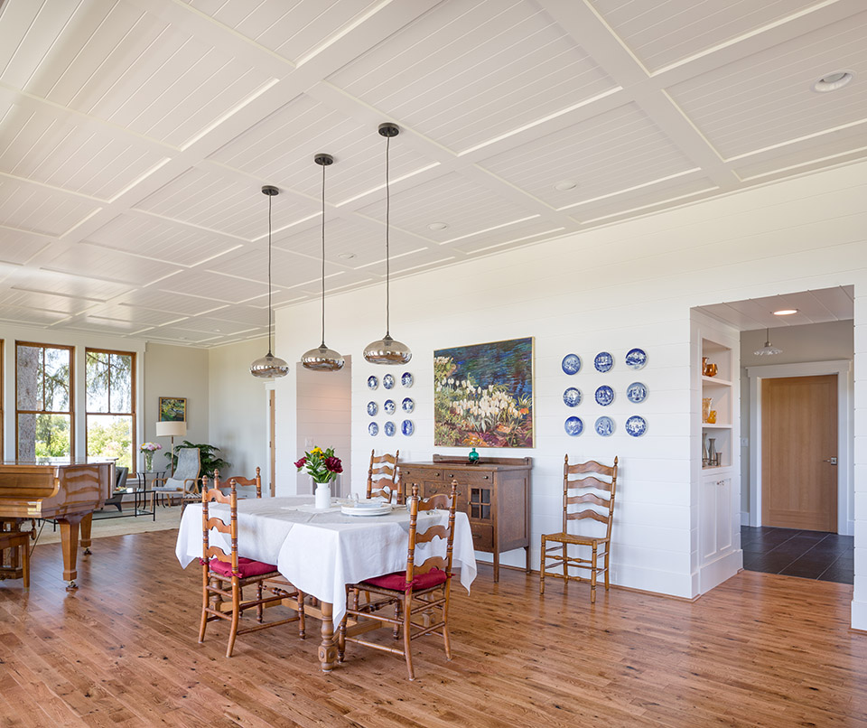 Oregon Home and Design: The Family Property in West Linn