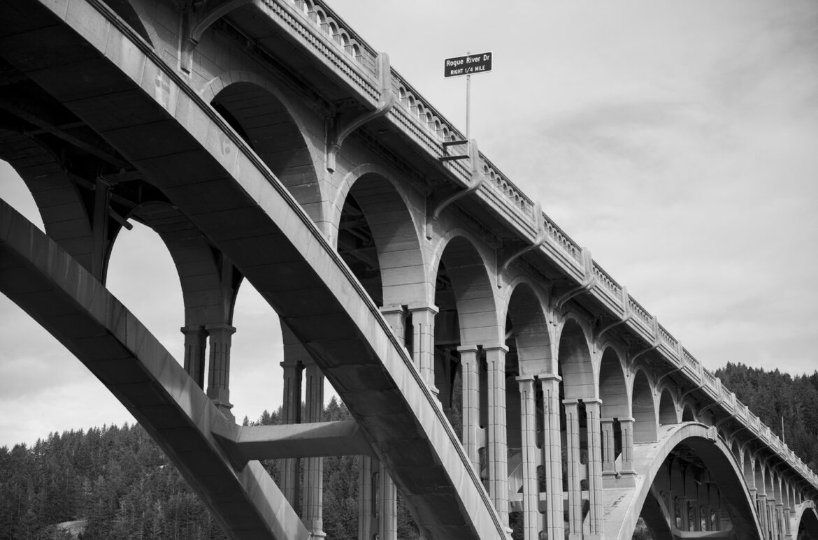 “The thin arches add to the aesthetics, but also, from an engineering standpoint, you can really see the level of detail analysis that went into it,” said ​​Bob Grubbs, ODOT southwest region lead bridge engineer, on the design of the Rogue River Bridge. “It took cutting-edge engineering to develop that design.”