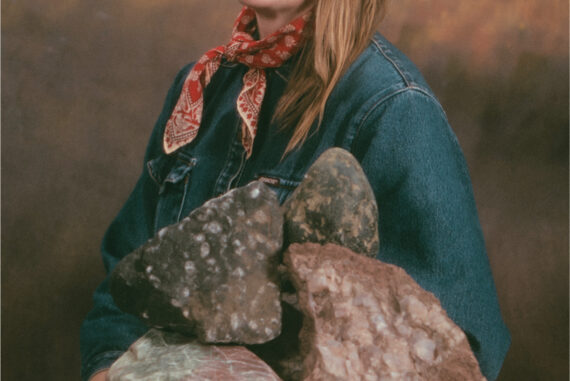 Author Alison Jean Cole is redefining rockhounding for a new generation.